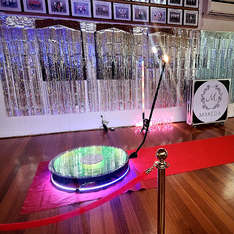 360 Photobooth Hire Lara Geelong Standard Package image